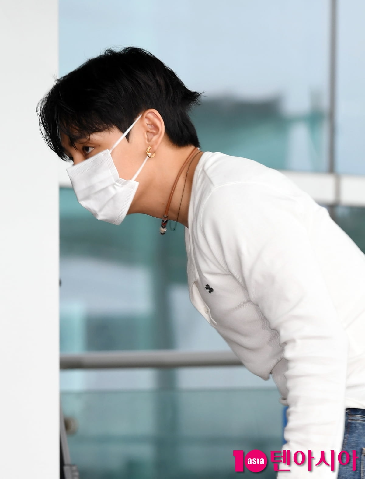방탄소년단 뷔, 머리부터 발끝까지 센스 가득[TEN포토+]