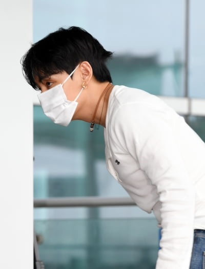 방탄소년단 뷔, 머리부터 발끝까지 센스 가득[TEN포토+]