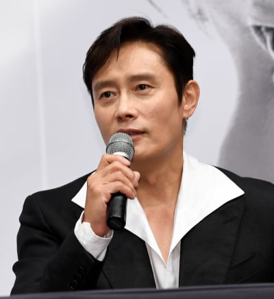 이병헌, 흥행복 터졌네…'오겜'에 '케데헌'까지 1위 "어떻게 된 건가 싶어"[BIFAN]