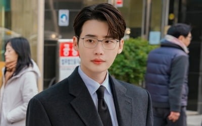 이종석, 법정 공방한다…상대는 김도훈, "법원 문턱 수백 번 넘나들어" ('서초동')