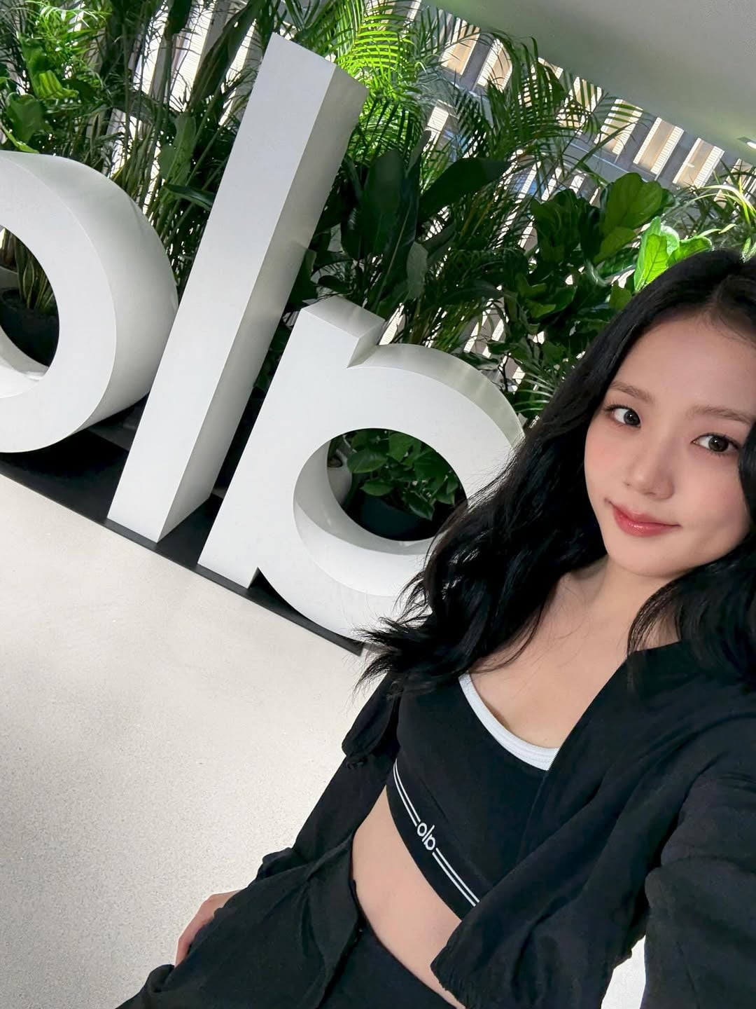 사진 = 지수 인스타그램
