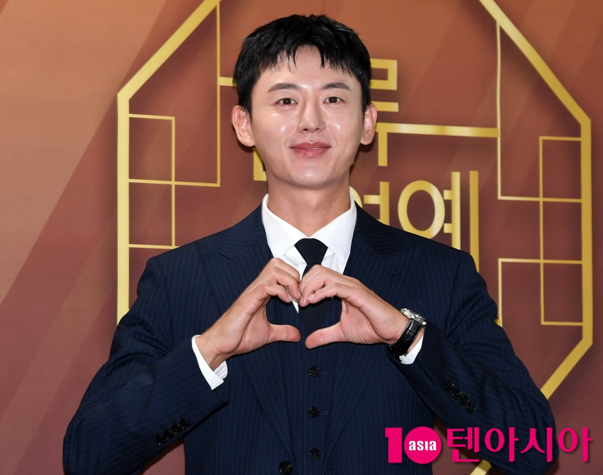이지훈, 잘생김이 넘쳐흘러[TEN포토+]