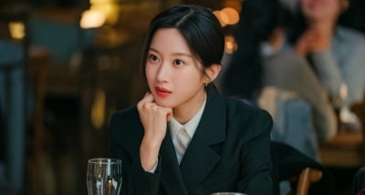 문가영, ♥이종석과 재회했다…특유의 친화력으로 '어변저스' 장악 ('서초동')