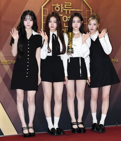 트리플에스 채원-주빈-수민-서아, 상큼 발랄[TEN포토+]