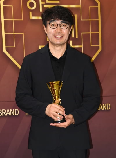 이창렬 감독, 한국영화발전대상 예술부문 수상[TEN포토]