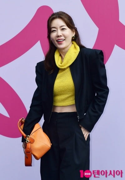 '방송 활동 중단' 안선영, 한국 떠난다…"아이스하키 선수 아들 위해 캐나다行"