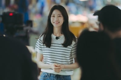 공승연, 여행 리포터로 전향…아이돌 출신→센터 못 해보고 의뢰인 꿈 대신 이뤄줘 ('여행을')