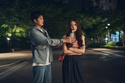 임윤아·안보현, 첫 만남부터 충격적…미치고 팔짝 뛰겠네('악마가 이사왔다')