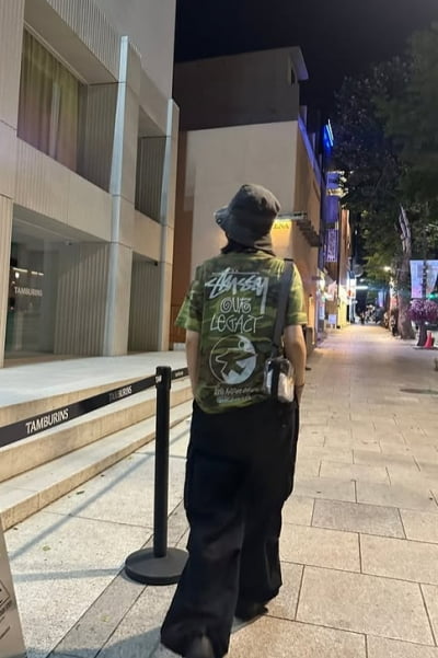 장윤정, 트롯 여왕님인데 세상 힙한 센언니…주머니 손까지 완벽