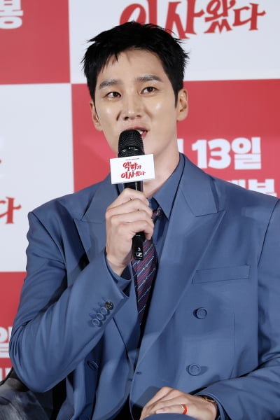 안보현, 훈훈하다 훈훈해[TEN포토]