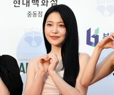 레드벨벳 예리, SM과 결별 3개월 만에…배우로 승승장구→스크린 데뷔 확정 ('강령')