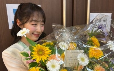 SM C&C 대표 딸이라더니…우주소녀 수빈 "무대 열 수 있어서 뿌듯해" ('번더위치')