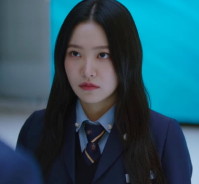 레드벨벳 예리, 김민규와 ♥핑크빛 만남…거침없는 대시 ('청담국제고')
