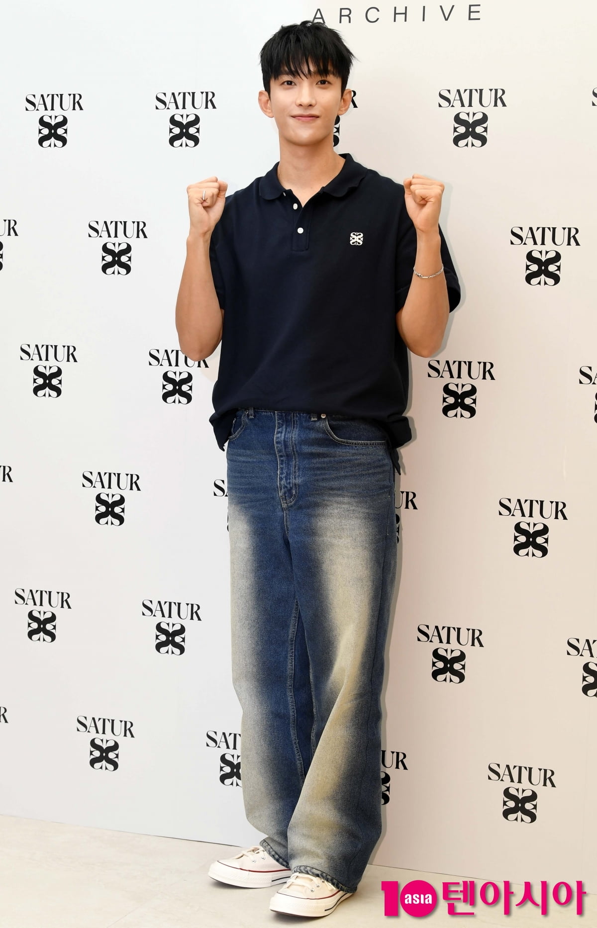 세븐틴 도겸, 꿀 떨어지는 눈빛...빈틈없는 외모[TEN포토+]