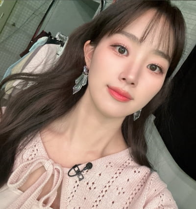 주시은, 입사 9년 만에 엄청난 경사…32살에 평일 자리 꿰찼다