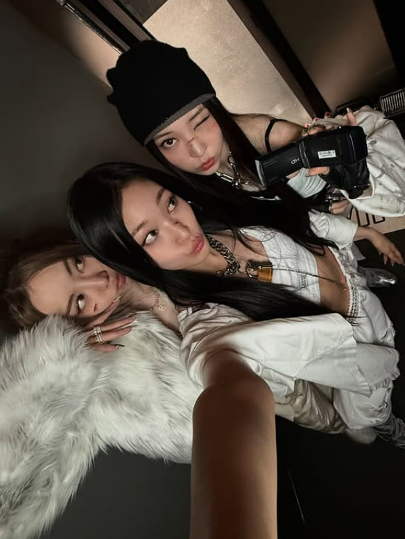 사진=애니 SNS