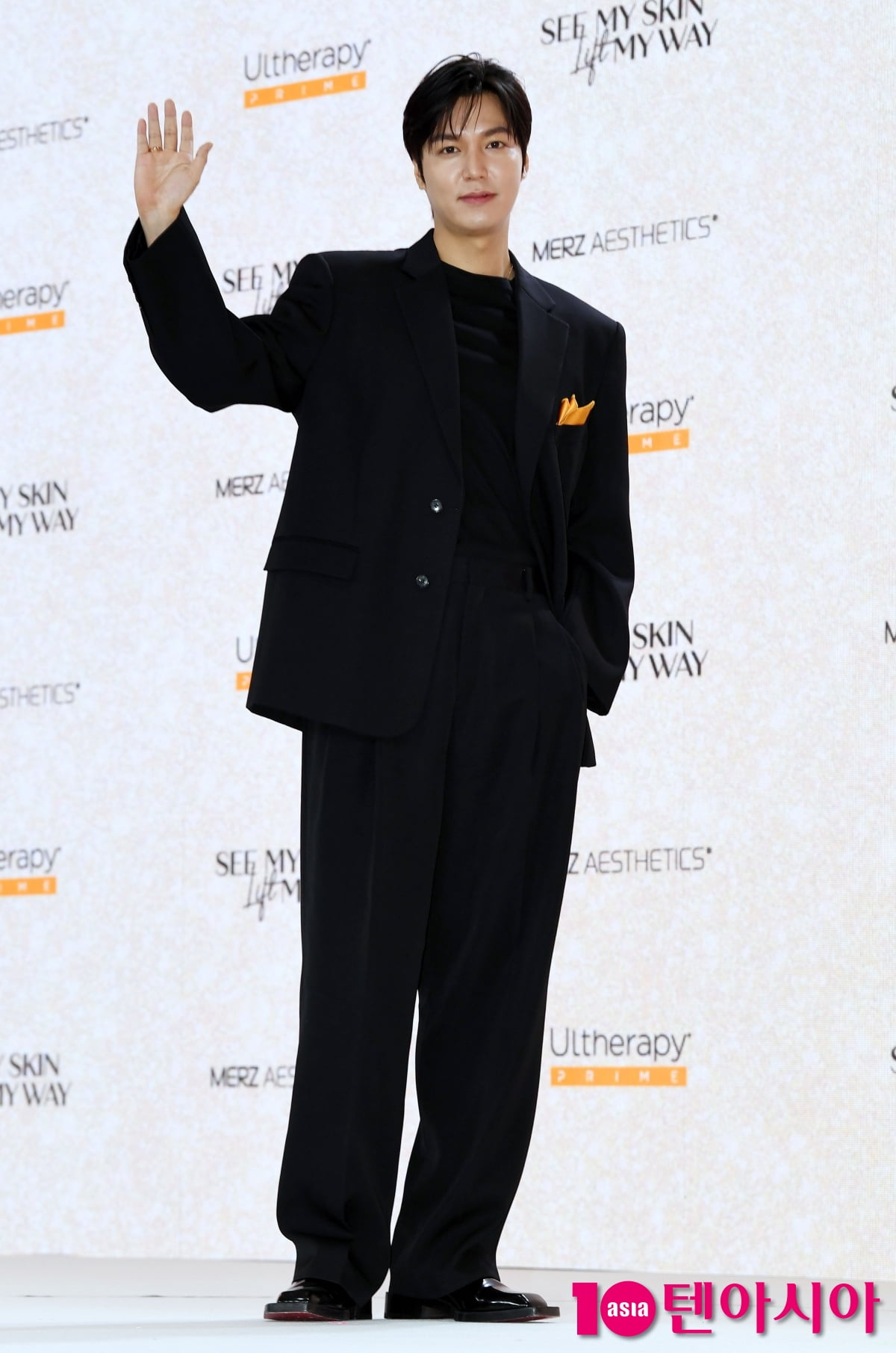 이민호, 남성미 넘치는 외모[TEN포토+]