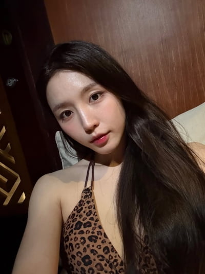 '결별설' 성해은, 과감한 호피 비키니 입고 아찔한 자태…뼈말라 각선미 무슨일