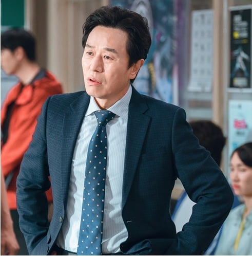 길해연, 학교 교장 됐다…윤계상 스카웃 한 장본인, "엄마 같은 존재" ('트라이')