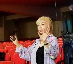 박해미 배우, 전세계 16개국 여행 선보이는 마법의 뮤지컬 연출 및 주연