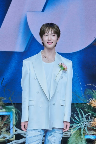 샤이니 온유, 18년 차에도 꿈은 크게…"라스베이거스 돔서 공연하고파"