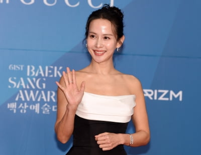'44세' 조여정, 기쁜 소식 전했다…27년 지기 송은이와 예능 출연 ('비밀보장')