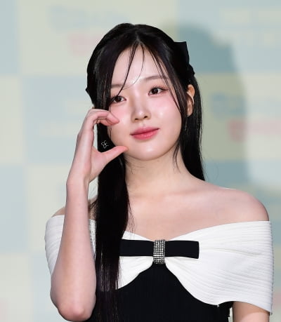 [공식] '김우석♥' 강나언, 공개 연애 9개월 만에 기쁜 소식 전했다…'메리 킬즈 피플' 캐스팅