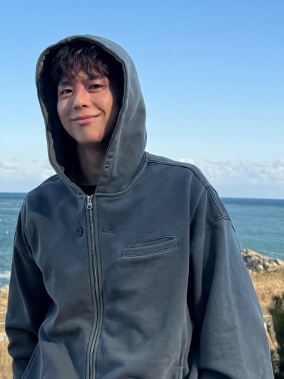 '32세' 박보검, 언제까지 소년미 간직할까…후드티 마저 어울리는 비주얼