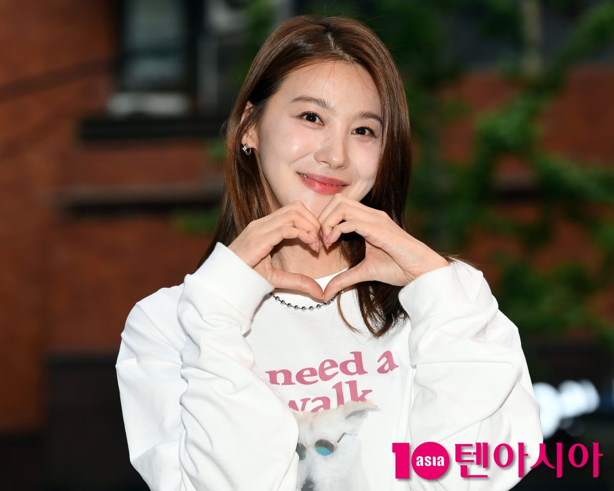 '독수리 5형제 종방연' 유인영, 행복한 지옥분 사랑해주셔서 감사[TEN포토+]