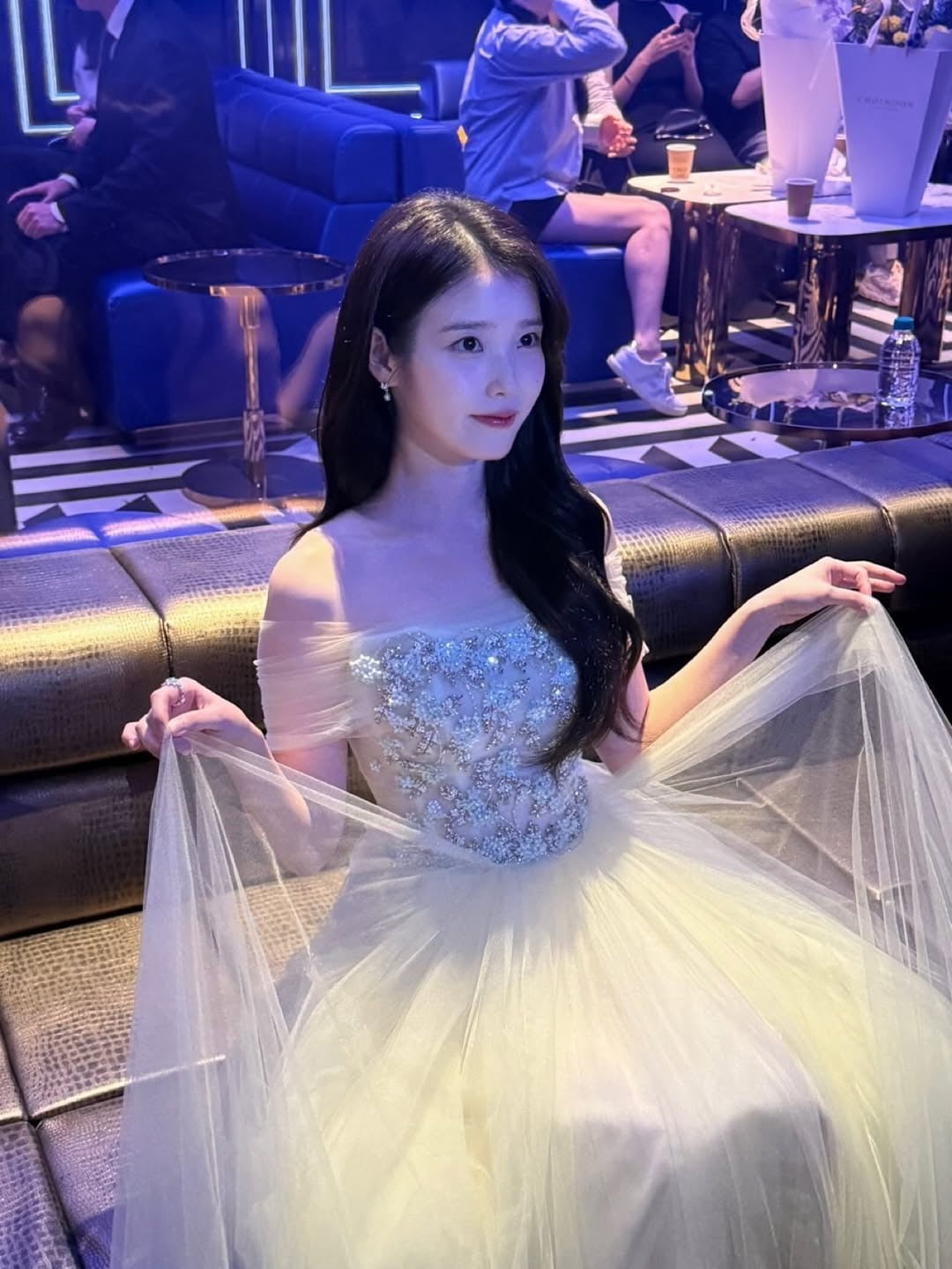 사진 = 아이유 인스타그램