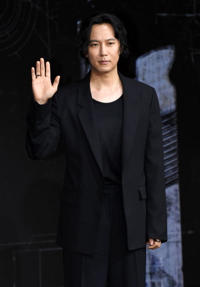 불법인 총기가 韓에 풀린다…김남길 "발칙한 상상이 현실로"('트리거')