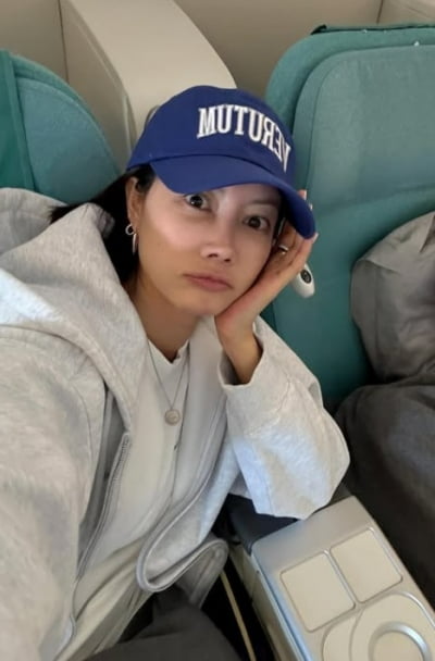 금지된 지가 언젠데…양미라 '수하물 규정 위반' 셀프 인증