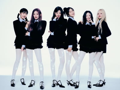 아이브, 빌보드 '최고의 K팝 노래' 선정…주인공은 '레블 하트'
