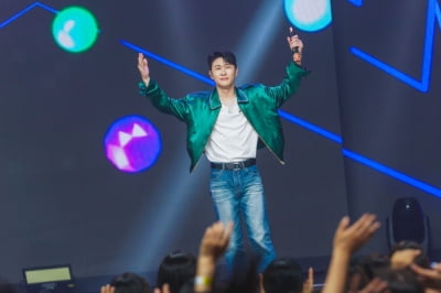 워터밤 남신=영탁 이었나…'사콜'서 흠뻑 젖어