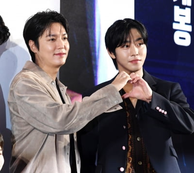 'Omniscient Reader's Viewpoint' Dominates Box Office on Opening Day, Starring Ahn Hyo-seop and Lee Min-ho