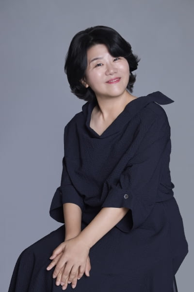 이정은, 애드리브인지 대사인지 구분 안 되더니…"힘 빼고 작업"('좀비딸') [인터뷰①]