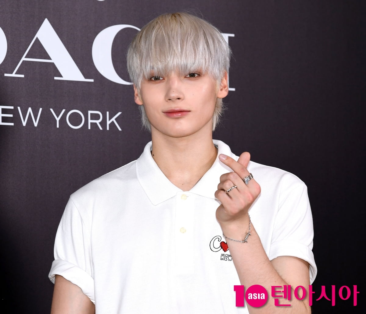 TXT 휴닝카이, 백화점을 밝히는 외모[TEN포토+]
