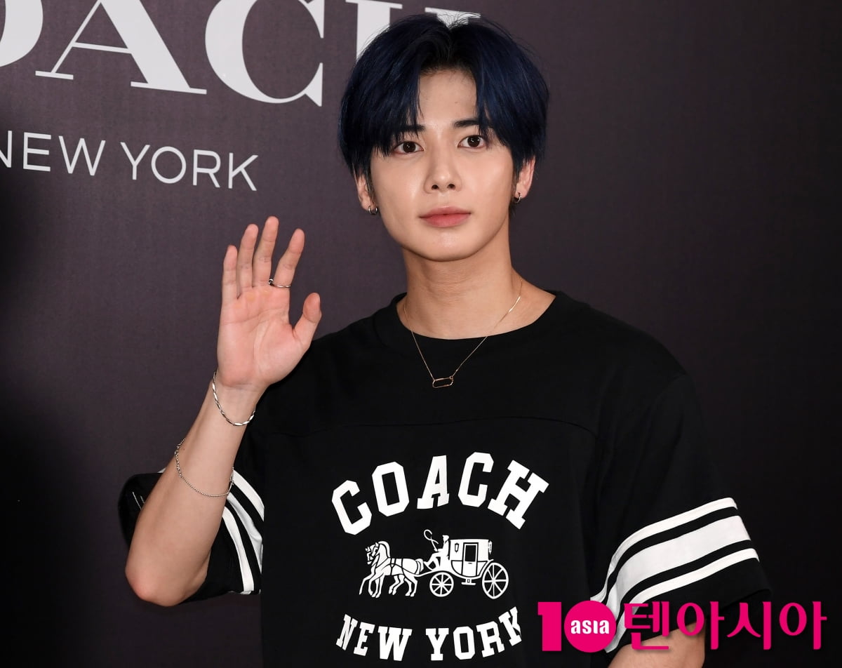 TXT 태현, 촉촉한 눈빛[TEN포토+]
