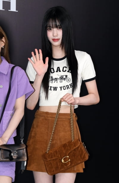 이즈나(izna) 코코, 사랑스러운 눈맞춤...청순 그 자체[TEN포토+]
