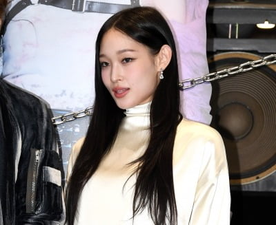 신세계 재벌돌, 한 달 만에 입 열었다…"회장님 딸 수식어? 부담보다 감당해야 할 부분" ('라이브')