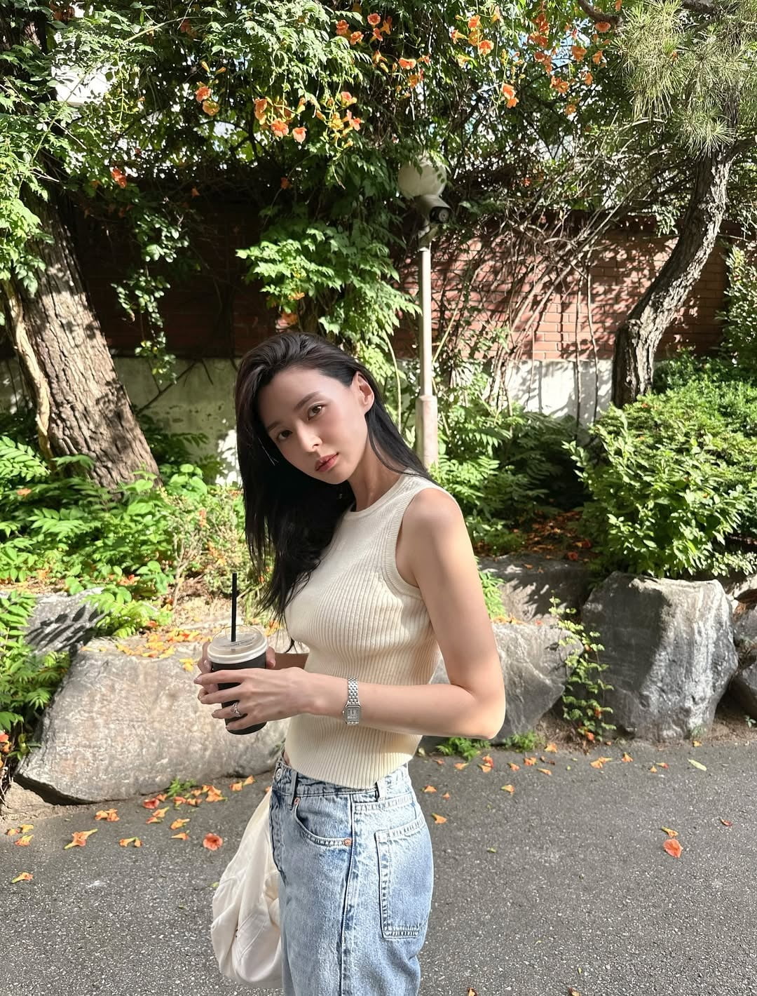 사진 = 권나라 인스타그램