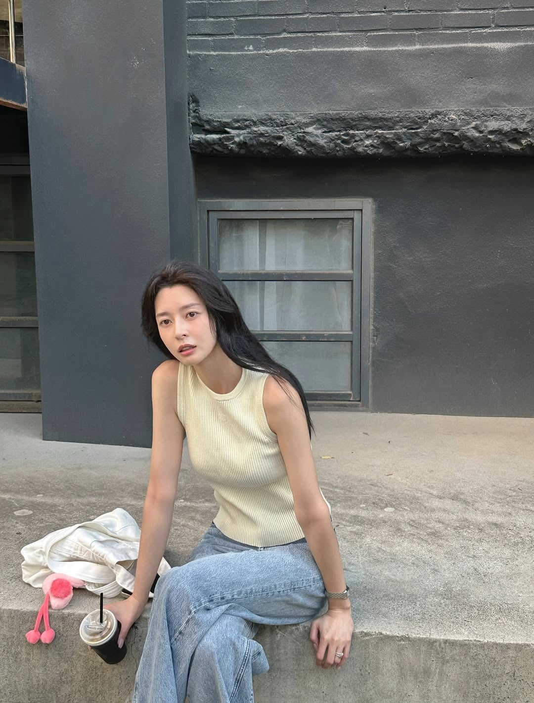 사진 = 권나라 인스타그램