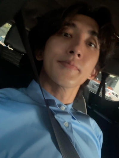 '10살 연상 여배우♥' 최정훈, 청량미 가득한 여름 비주얼…장꾸 매력에 반할만 하네