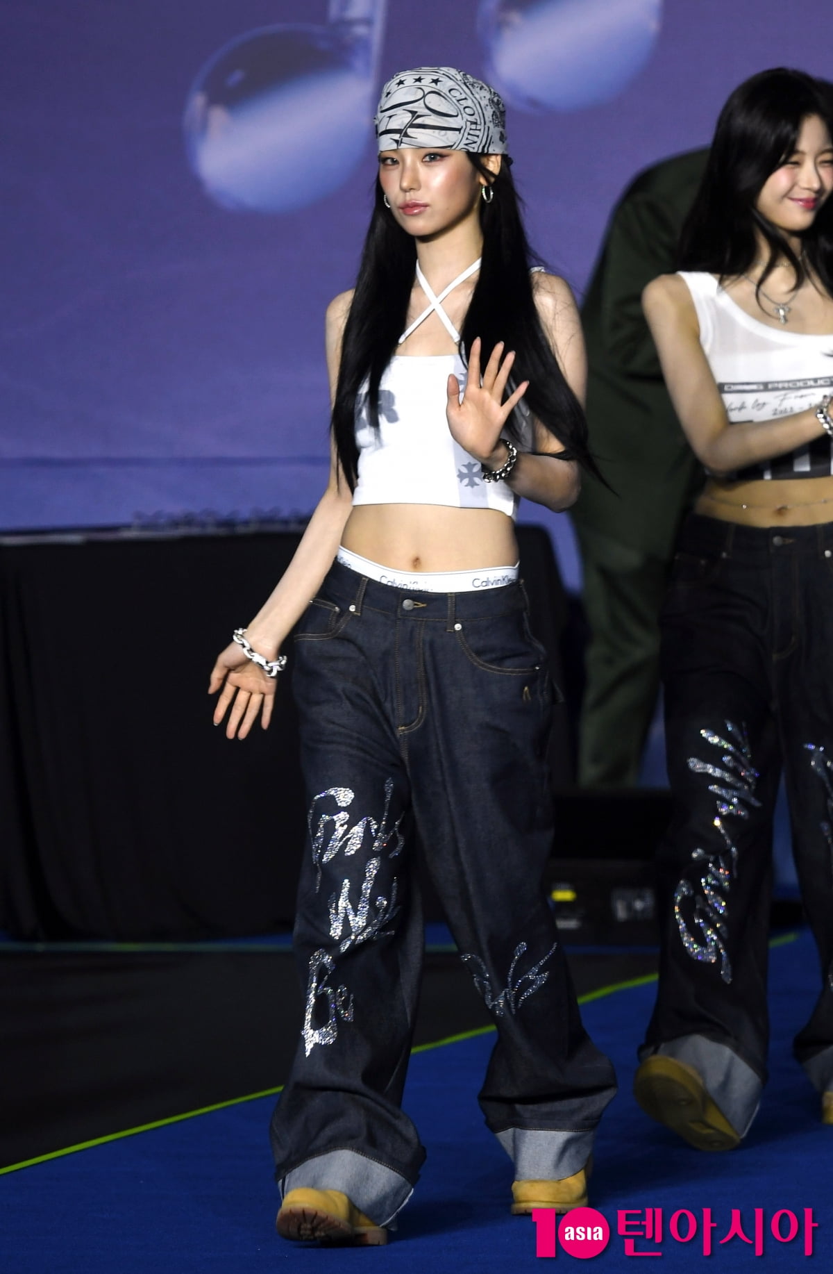 있지 예지, 두건으로 힙하게[TEN포토+]