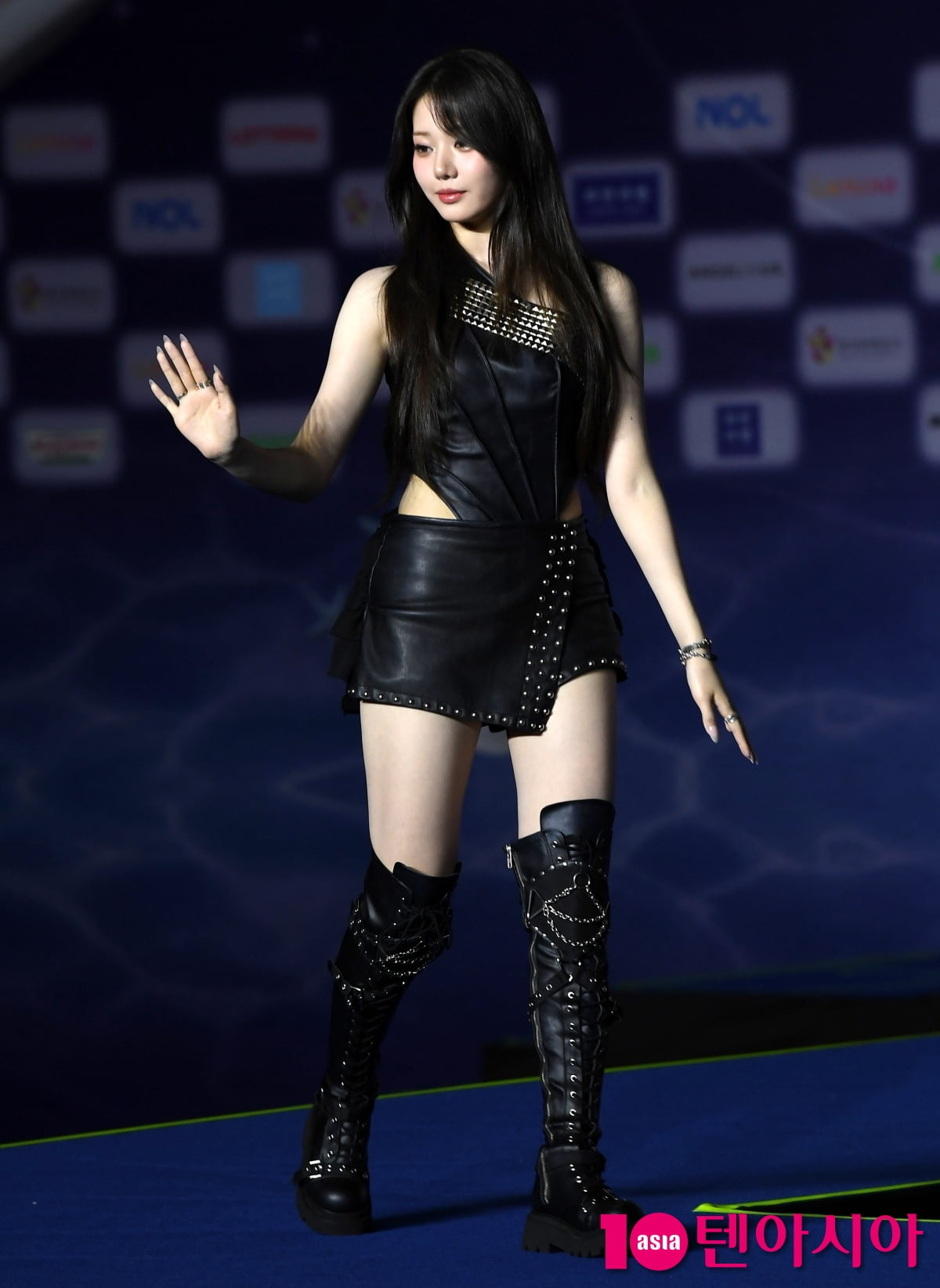 베이비몬스터 로라, 귀엽게 볼콕[TEN포토+]