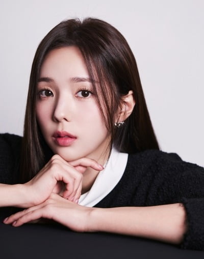 [공식] 채수빈, '7세 연상' 김영광과 ♥핑크빛 소식…"많은 애정과 기대 부탁" ('충전해줘')