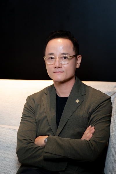 필감성 감독, 실제 사춘기 딸 둔 아빠…"'좀비딸', 슬픈데 유쾌한 톤 매력적"[인터뷰①]