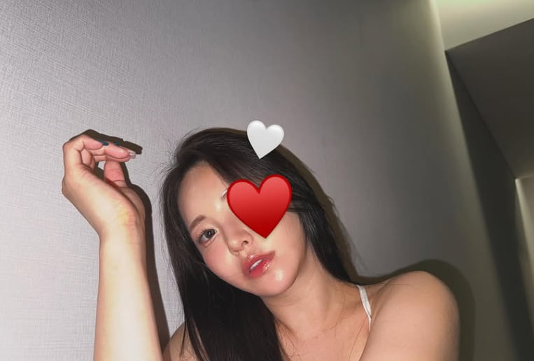 SNS