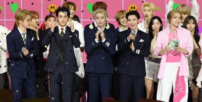웨이션 브이, 더쇼 1위[TEN포토+]