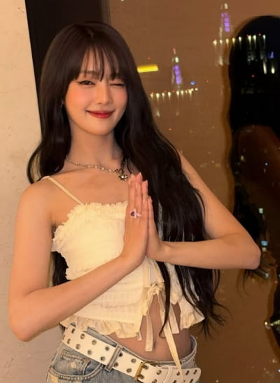 고향 계엄령 떨어졌는데…아이들 민니, 해외 다니며 '행복 만끽'